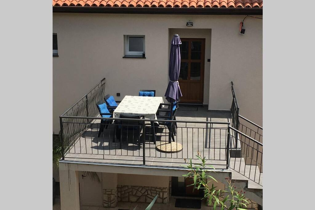 Apartman Noemi Рабац Экстерьер фото